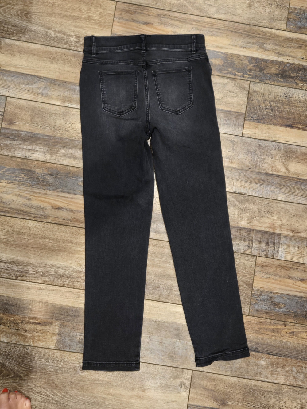 Spanx Black Washed Straight Leg Pull On Denim Jeans Tummy Control Size M - Picture 4 of 5